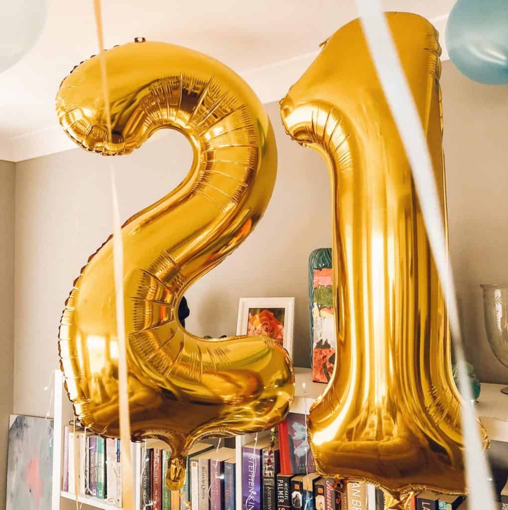 Ultimate Guide to Hosting the Perfect 21st Birthday Party - The Event Book